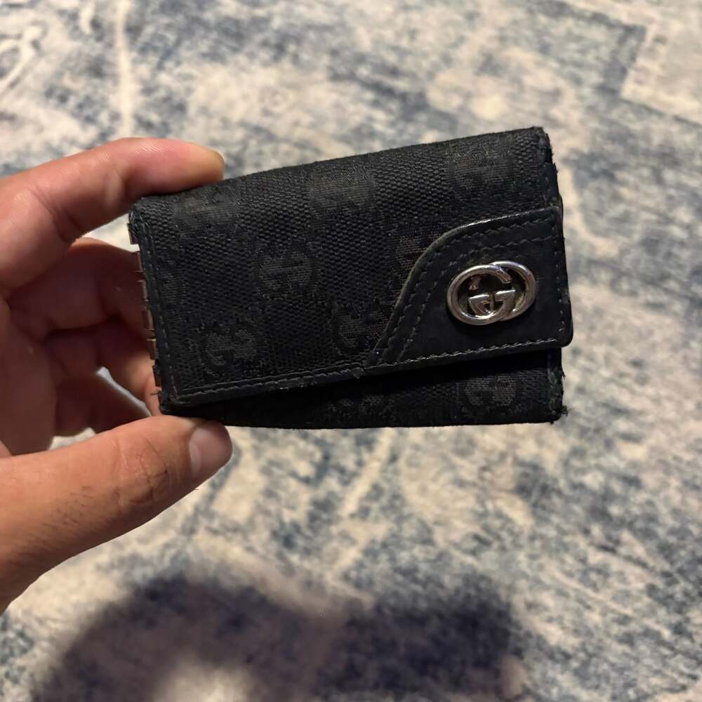 Gucci Black GG Canvas and Leather 6 Hook Key Holder Case
